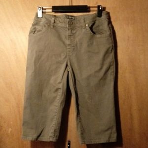 Used chico shorts with 12 inch inseam